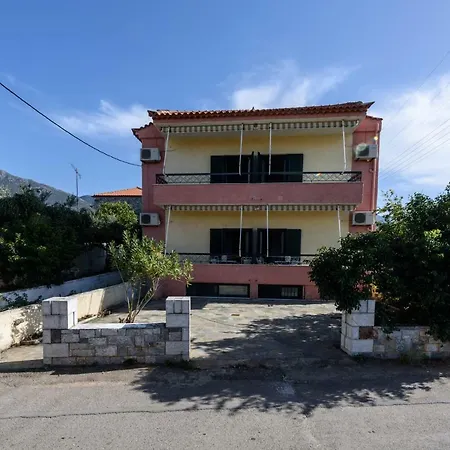 Apartment Angelika Stoupa