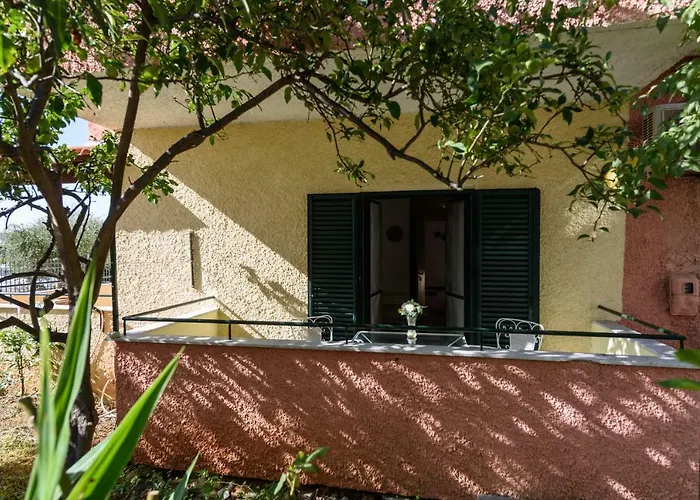 Apartment Angelika Stoupa